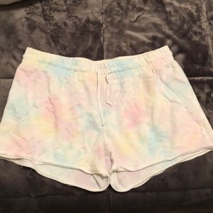 Tye die shorts